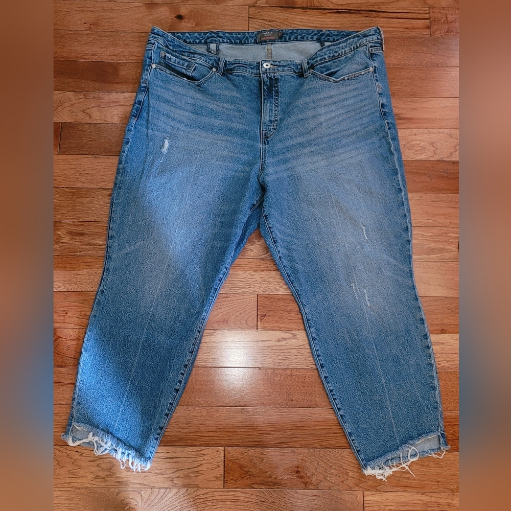 Torrid Mom Straight Vintage Stretch High-Rise Jean Size 26 TALL